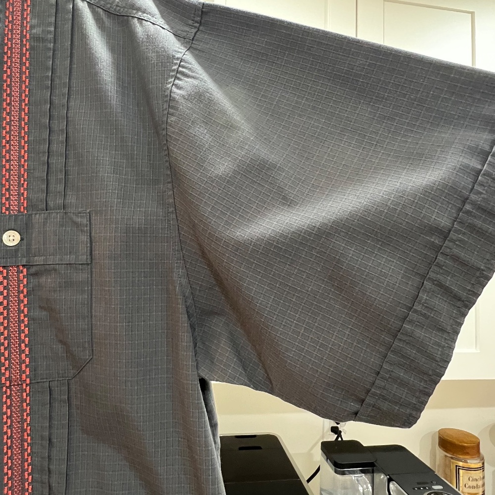 Howler Brothers Guayabera Size L - Picture 5 of 6